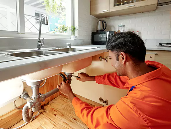 Why Choose West Kendall Plumbers for Residential Plumbing Service in Kendall West, FL?